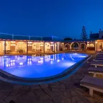 Maistros Village Santorini - Anamar Collection Karterados (Santorini)